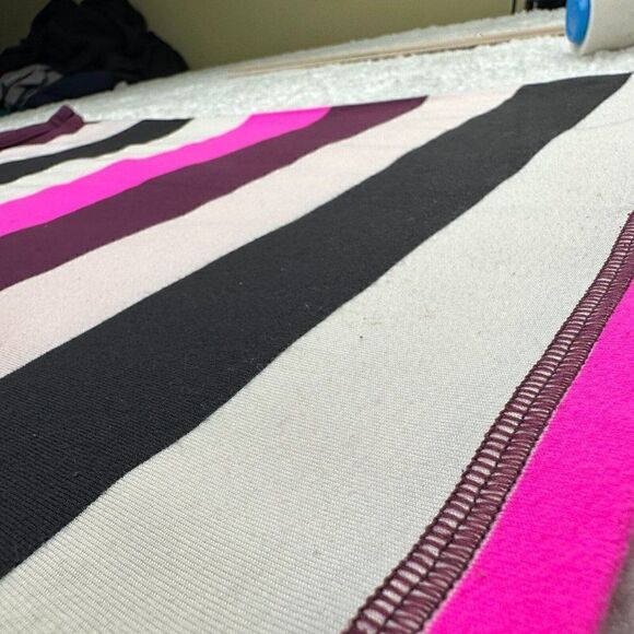 Lululemon Power Y Tank Top Pow Stripe Raspberry Glo Striped - Picture 6 of 9